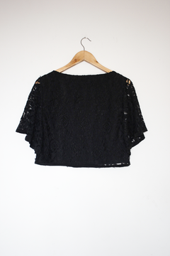 Blusa Jessica Renda Cropped - Trama