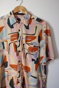 Camisa Suria Abstrata