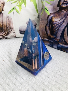 Orgonite Nubian Vertical Force (Peça Única)