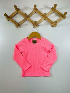 BLUSA CANELADA ROSA NEON