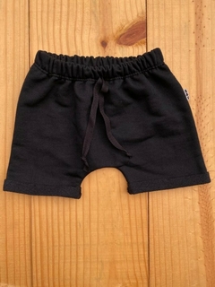 SHORT EM MOLETINHO PRETO - comprar online