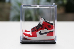 MIni Sneaker Colecionável - "Air Jordan 1 Chicago"