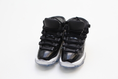 Mini Sneaker - "Air Jordan 11 - Space Jam" - TRALHAS.org