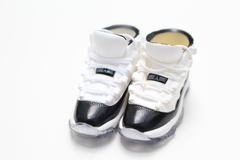 Mini Sneaker - "Air Jordan 11 - Concord" - TRALHAS.org