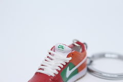 Chaveiro 3D - "SB Dunk Low - 7-Eleven" na internet