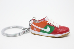 Chaveiro 3D - "SB Dunk Low - 7-Eleven"