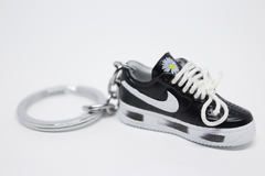 Chaveiro 3D - Air Force 1 Low x G-Dragon "Peaceminusone Para-Noise Black"