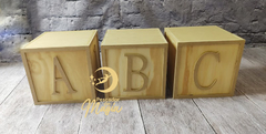 CUBOS 30X30 CON LETRAS O NUMEROS - comprar online