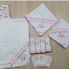 Enxoval de Bebe Luxo Kit 10 Pçs Tema Chuva de Amor - comprar online