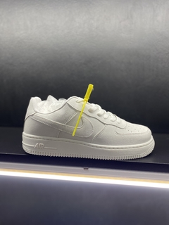 AIR FORCE WHITE - comprar online