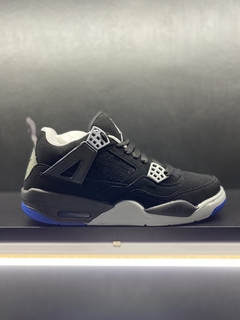 JORDAN RETRO 4 NEGRAS CON AZUL