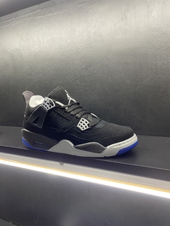 JORDAN RETRO 4 NEGRAS CON AZUL - Magic