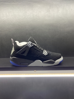 JORDAN RETRO 4 NEGRAS CON AZUL en internet