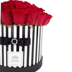 BOX GRANDE DE ROSAS - LINEA BLACK & WHITE - comprar online
