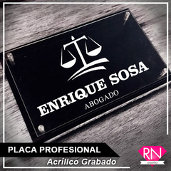 Placa Profesional de Acrilico Grabada 40x35 - comprar online