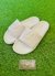 Chinelo Exclusive branco coroa em Alto relevo