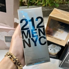 Perfume 212 Men NYC Carolina Herrera Eau De Toilette Masculino 100 ml na internet