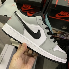 Air Jordan 1 Low “Light Smoke Grey” - comprar online