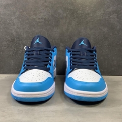 Air Jordan 1 Low UNC na internet