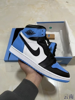 Air Jordan 1 High OG UNC Toe na internet