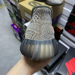 Yeezy Boost 350 v2 “Ash Stone" - Él.sneakers