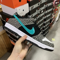 Nike SB Dunk Low x Atmos “Elephant Print" - comprar online