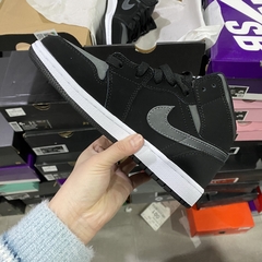 Air Jordan 1 Mid SE Nylon 'Black Grey' - Él.sneakers