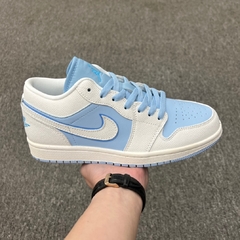 Air Jordan 1 Low SE Reverse Ice Blue - comprar online