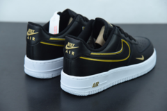 Imagem do Nike Air Force 1 Low '07 Black Metalic Gold