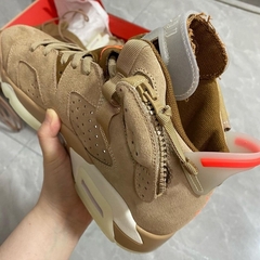 Imagem do Travis Scott x Air Jordan 6 Retro 'British Khaki'