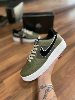 Nike Air Force 1