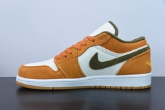 Air Jordan 1 Low SE Light Curry na internet