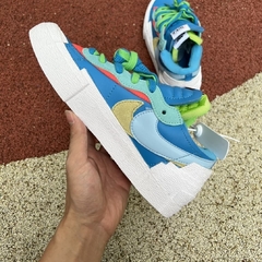 Sacai x Kaws Blazer Low “Neptune Blue” - comprar online