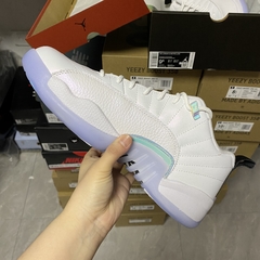 Air Jordan 12 Low “Easter” na internet