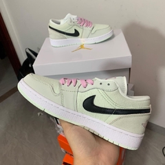 Air Jordan 1 Low SE “Barely Green” - Él.sneakers