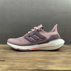 Adidas Ultra Boost 22 “Magic Mauve”