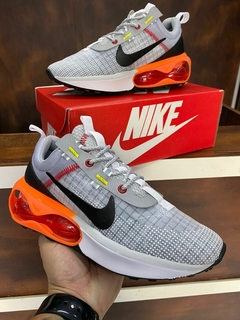 Nike Air Max 2021 na internet