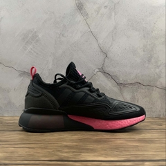 Adidas ZX 2K Boost Core Black Shock Pink na internet