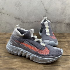 Nike Space Hippie 02 “Vast Grey Hyper Crimson“ - comprar online