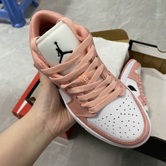 Air Jordan 1 Low “Arctic Pink” na internet