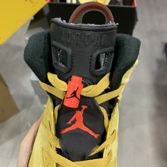 Air Jordan 6 Retrô x Travis Scott