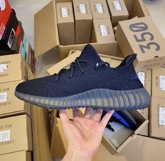 Yeezy Boost 350 v2 “Dazzling Blue Black” na internet