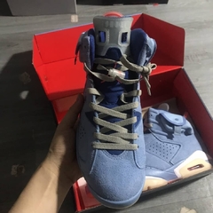 Air Jordan 6 Travis Scott “Houston Oilers” na internet