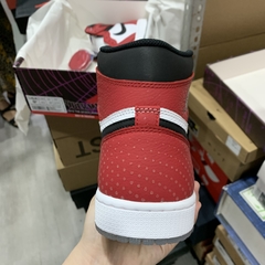 Imagem do Air Jordan 1 Retro High Spider-Man Origin Story