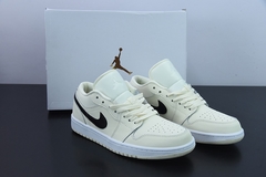 Air Jordan 1 Low Coconut Milk na internet