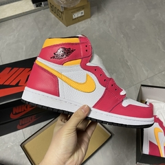 Air Jordan 1 High OG“Light Fusion Red” - comprar online