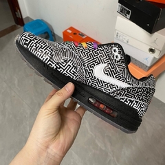 Nike Air Max 1 “Tokyo Maze” na internet