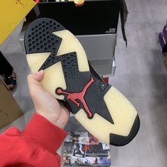 Imagem do Air Jordan 6 Retrô x Travis Scott