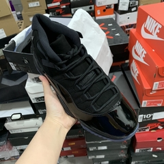 Air Jordan 11 Retrô “Cap and Gown” na internet