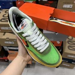 Sacai x Nike LD Waffle “Green Multi” na internet